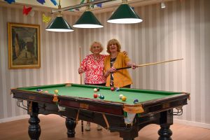 סנוקר בבית גיל הזהב