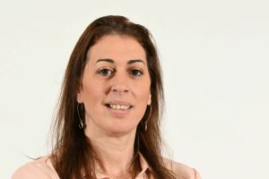 חני שמש מנכ"לית בית גיל הזהב
